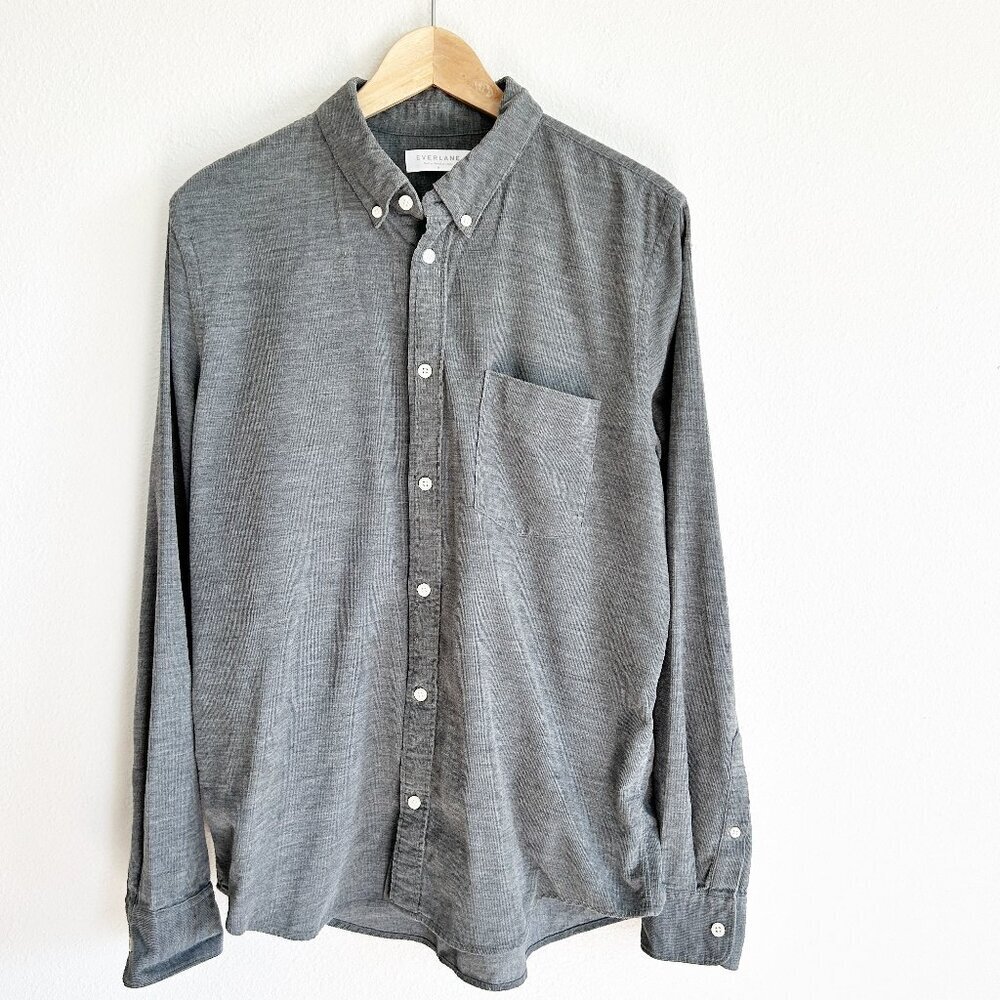Everlane Corduroy Shirt M Gray Button Down Long Sleeve Classic Preppy